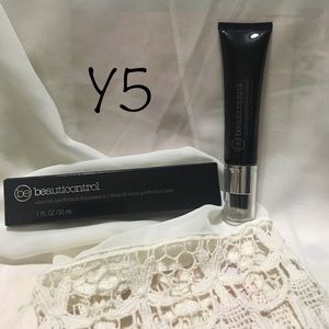 BeautiControl Smooth Perfect Foundation Y5